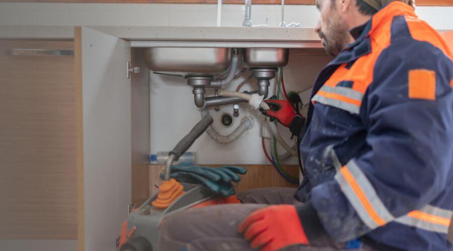 Expert burst pipe repair services in Booneville, AR
